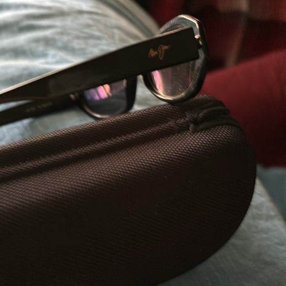 Maui jim. sunglasses